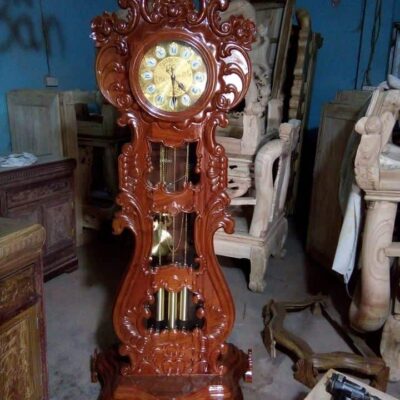 Thanh lý đồng hồ cây cũ